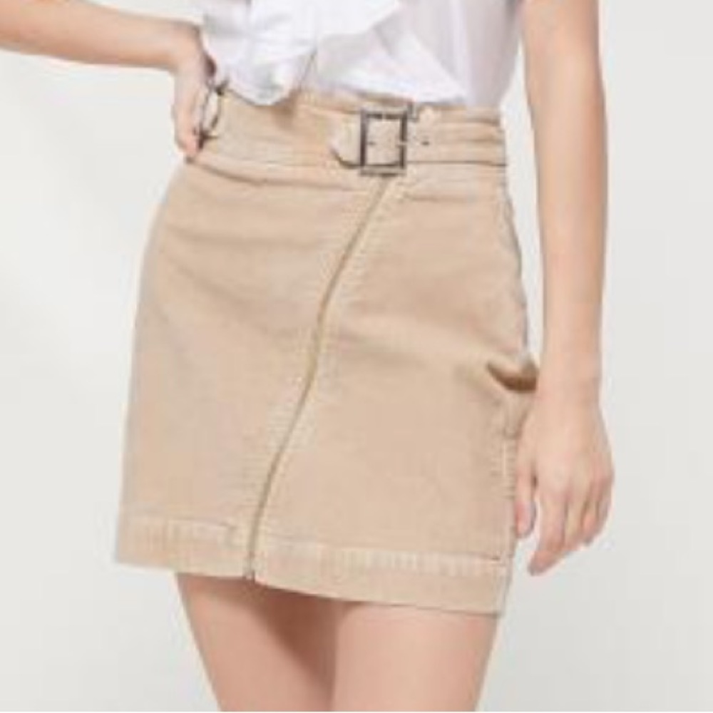 UO Urban Outfitters Harmony khaki/tan corduroy Diagonal Zip skirt Size Small